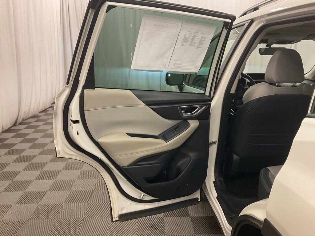 Used 2023 Subaru Forester Premium image 28