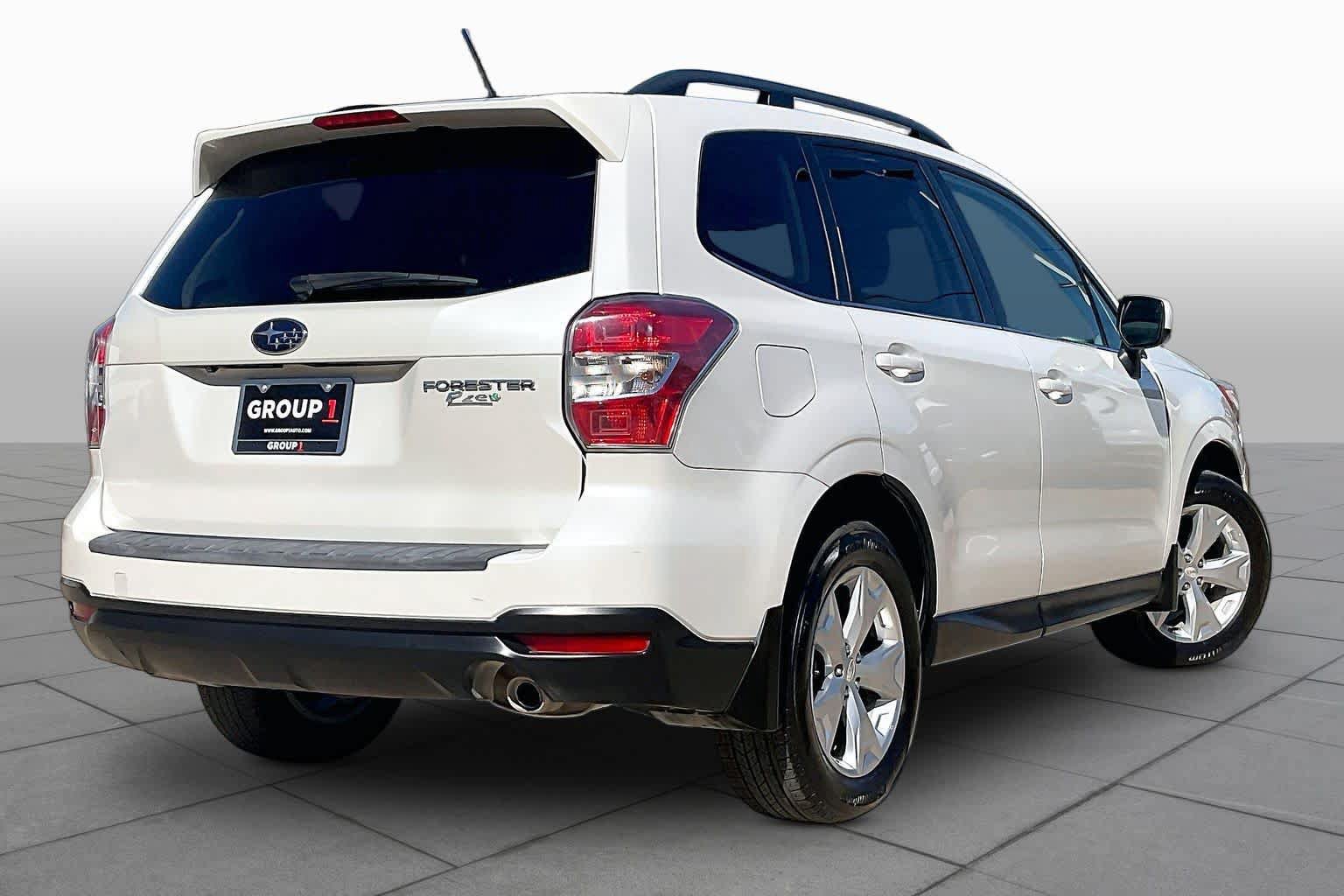 Used 2014 Subaru Forester 2.5i Limited AWD/4WD image 13