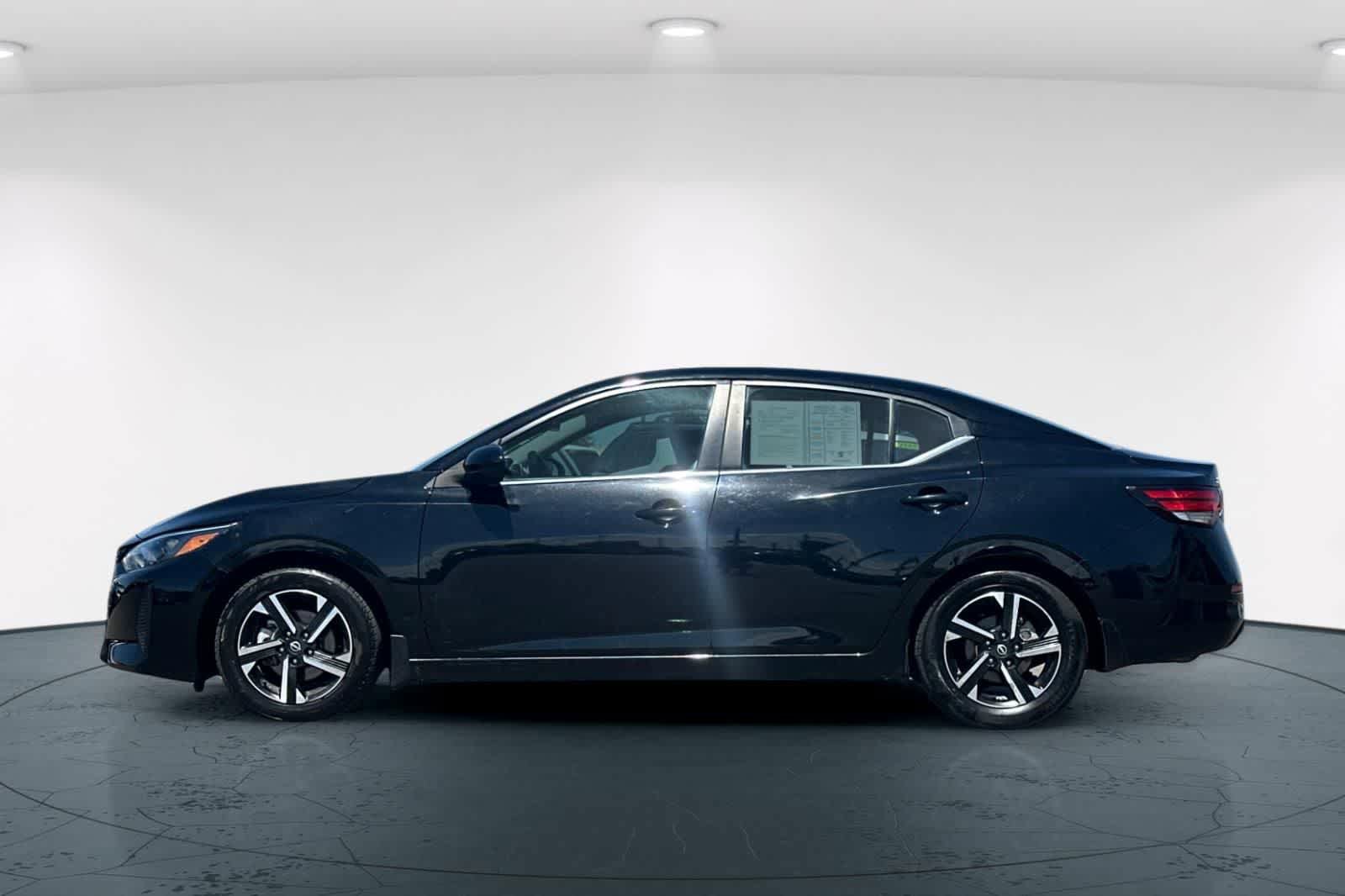 Used 2024 Nissan Sentra SV w/ All-Weather Package FWD image 9
