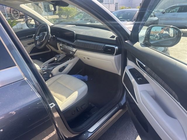 Used 2023 Kia Telluride SX AWD/4WD image 12