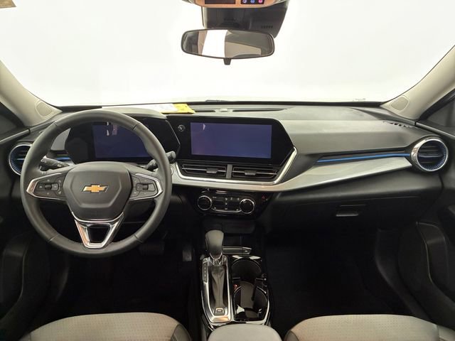 Certified 2024 Chevrolet Trax LT w/ Driver Confidence Package image 20