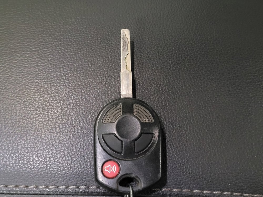 Used 2018 Ford Escape SE image 32