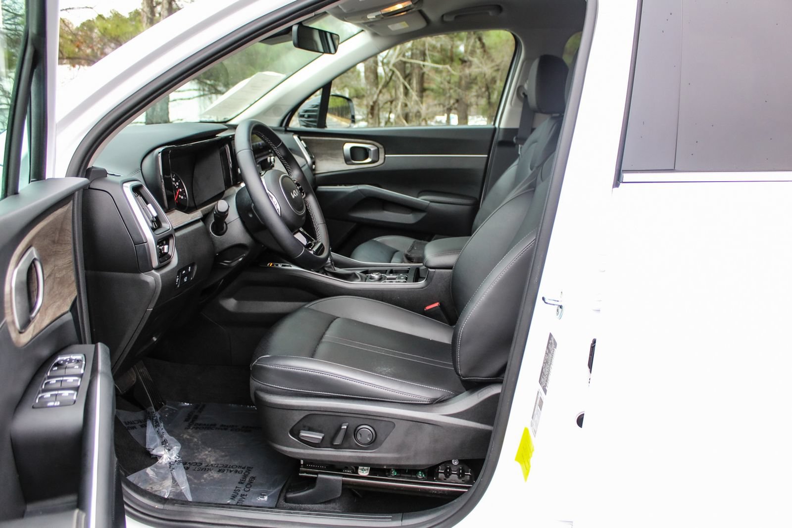 Used 2023 Kia Sorento EX FWD image 14