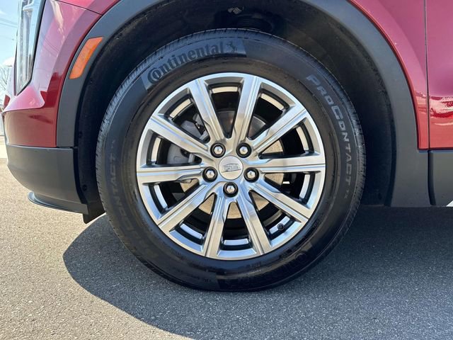 Certified 2023 Cadillac XT4 Premium Luxury w/ Cold Weather Package image 11