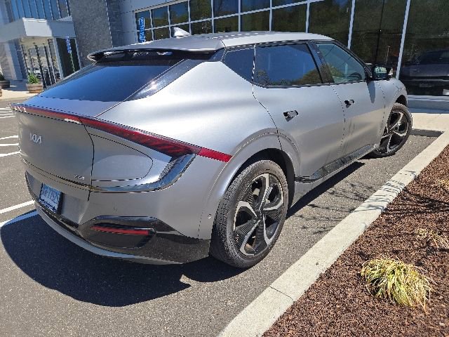 Used 2022 Kia EV6 GT-Line w/ GT-Line Suede Seat Package AWD/4WD image 18