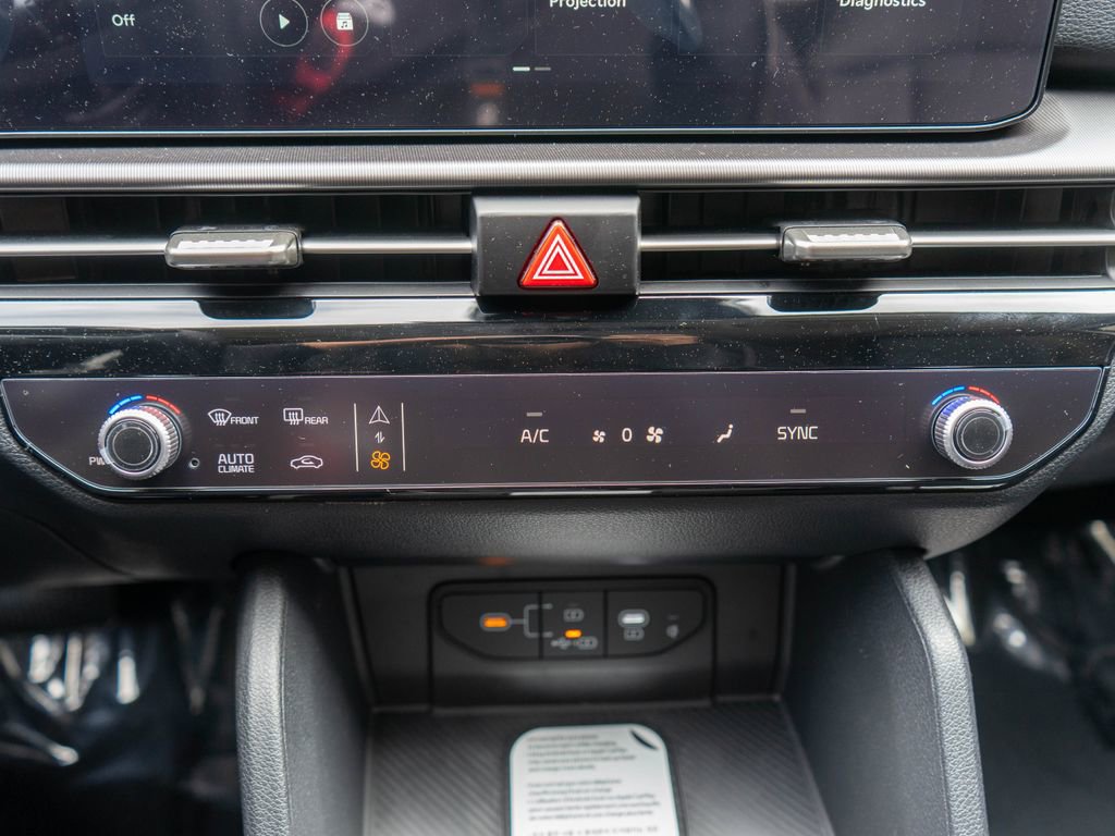 New 2026 Kia Sportage EX AWD/4WD image 24