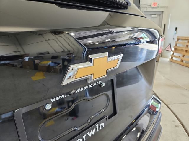 Used 2025 Chevrolet Equinox LT w/ Convenience Package II AWD/4WD image 32