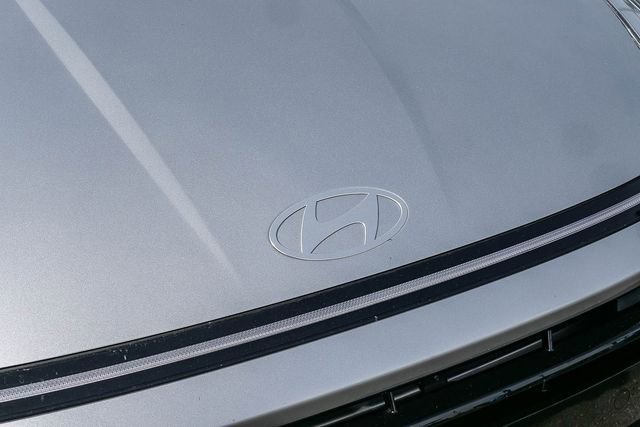Used 2025 Hyundai Sonata SEL FWD image 14