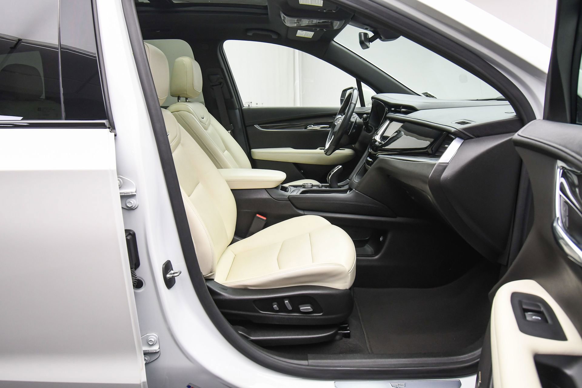 Used 2021 Cadillac XT6 Sport image 49