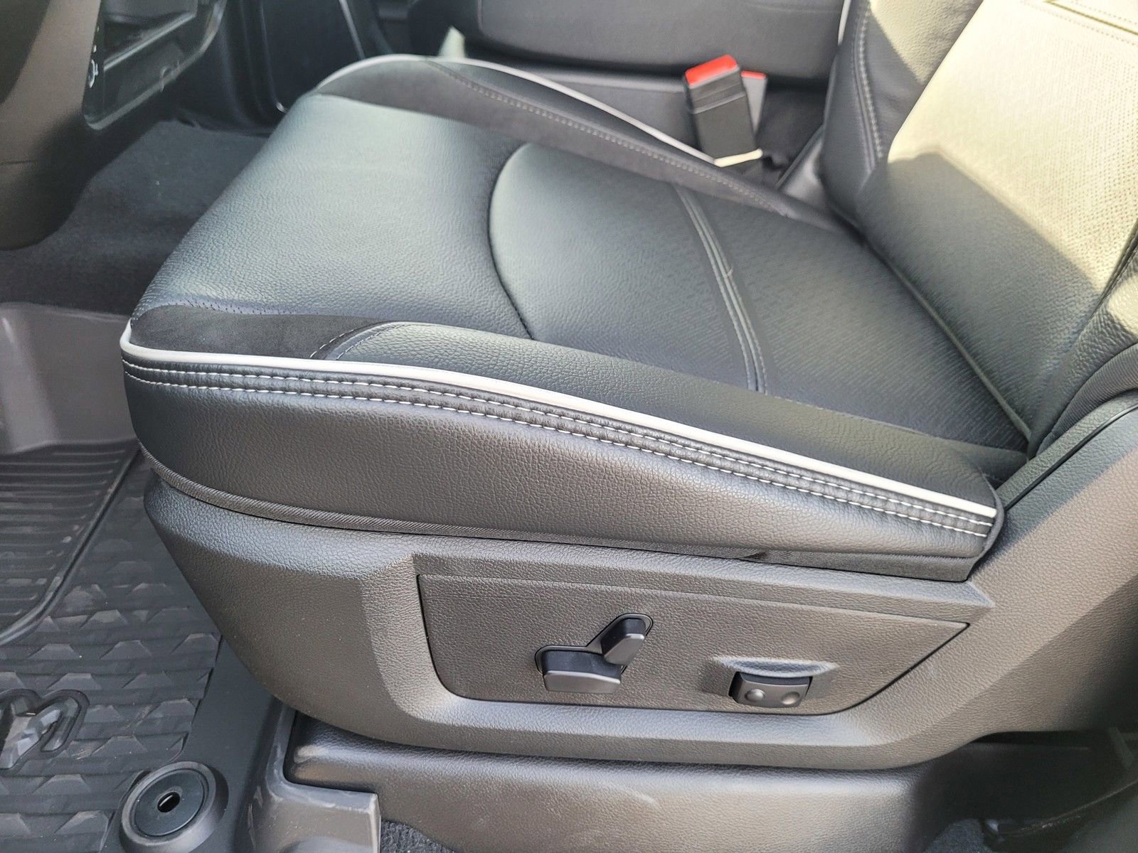 New 2026 RAM 3500 Laramie w/ Max Tow Package image 13