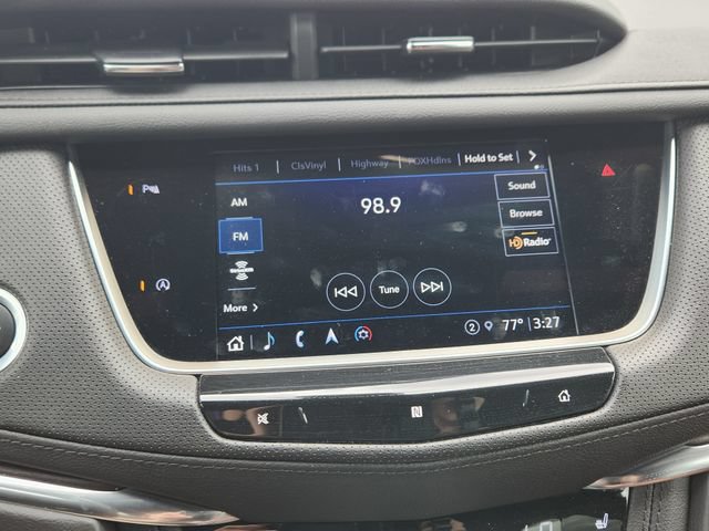 Used 2021 Cadillac XT5 Premium Luxury w/ LPO, Floor Liner Package AWD/4WD image 15