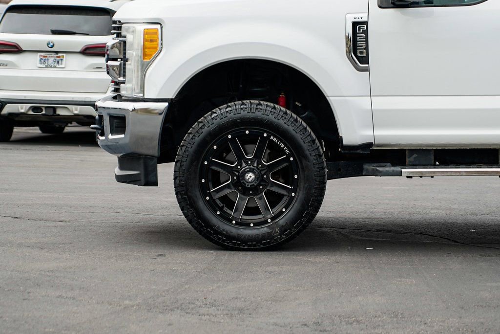 Used 2017 Ford F250 XLT w/ FX4 Off-Road Package image 8