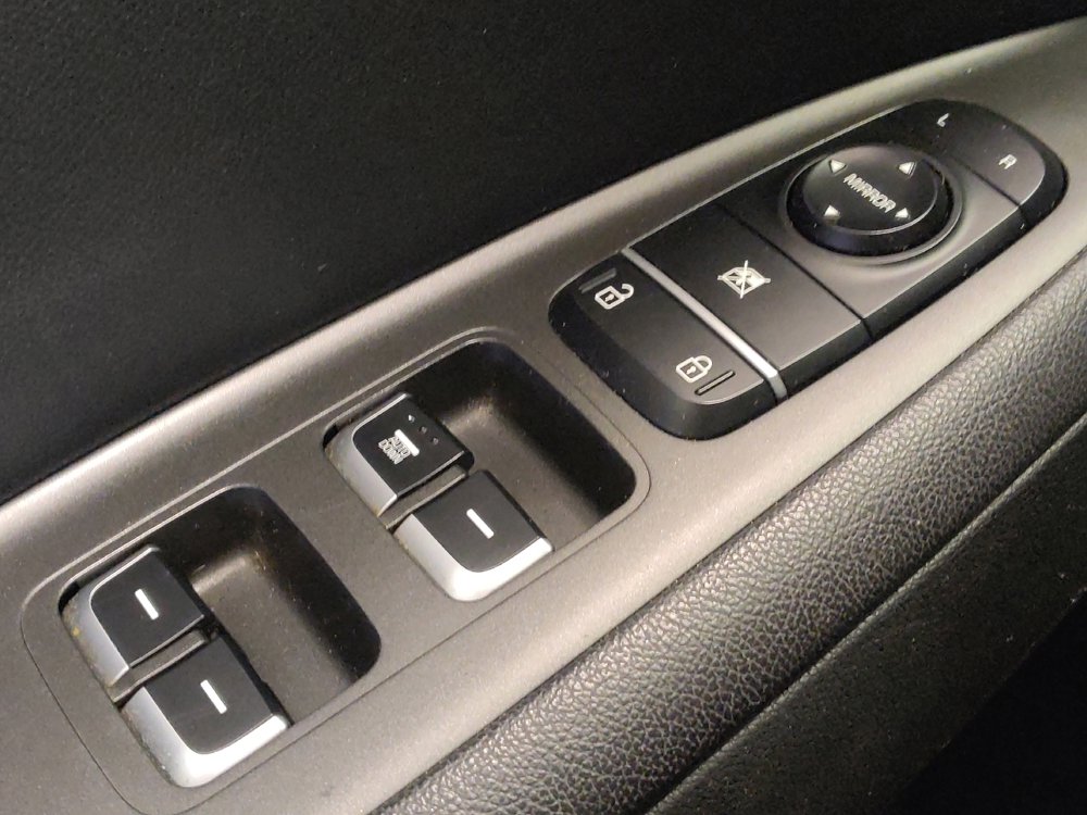 Used 2018 Kia Optima S w/ Panoramic Sunroof Package FWD image 27