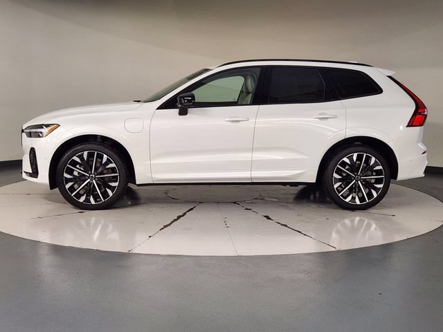 New 2026 Volvo XC60 T8 Ultra w/ Protection Package Premier AWD/4WD image 5