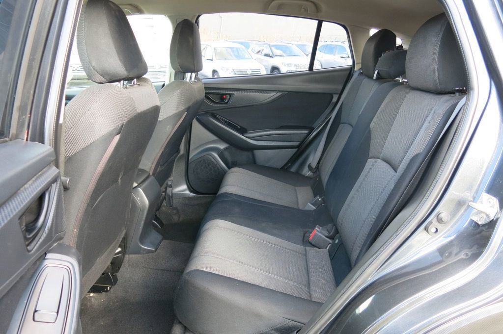 Used 2019 Subaru Crosstrek 2.0i image 14