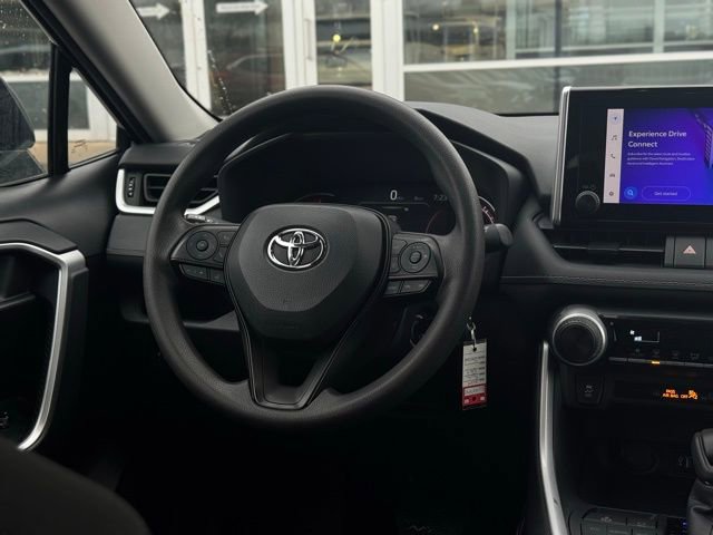 Used 2024 Toyota RAV4 LE image 20
