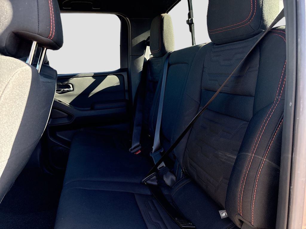 Used 2024 Nissan Frontier PRO-4X w/ Off-Road Protection Package AWD/4WD image 23