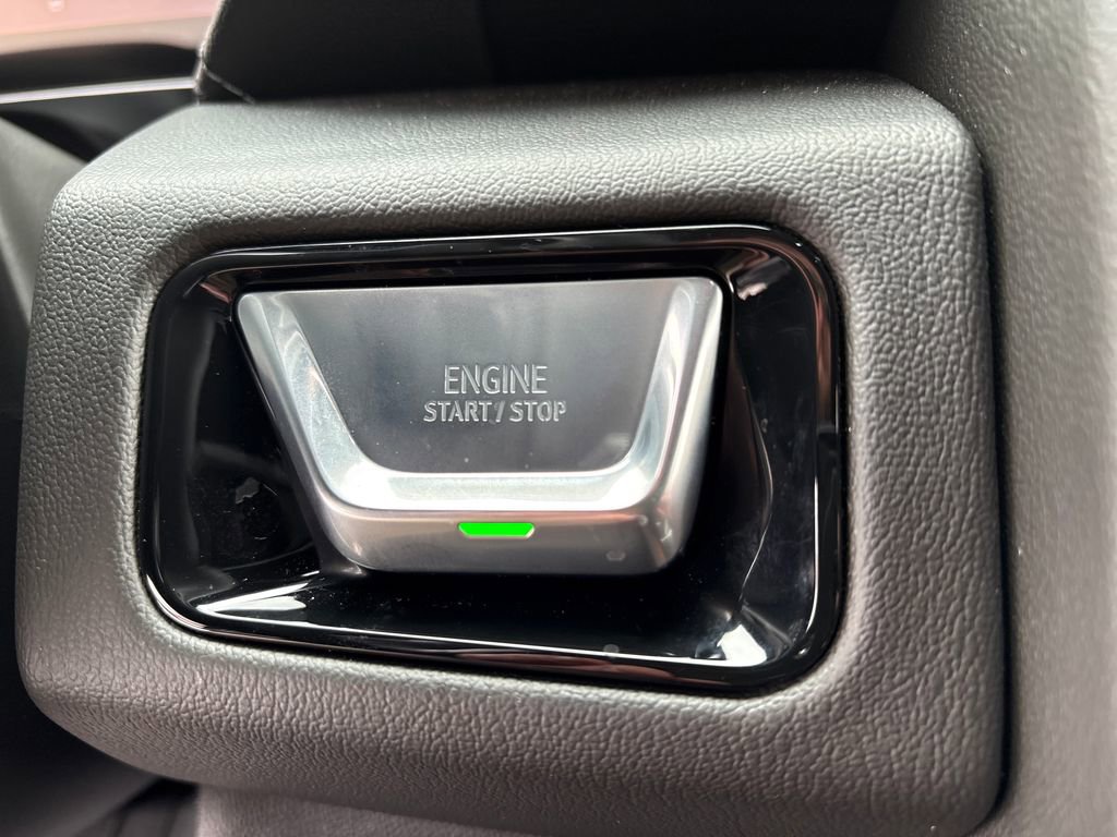 New 2026 GMC Yukon XL Denali w/ Sun & Power Step Package image 30