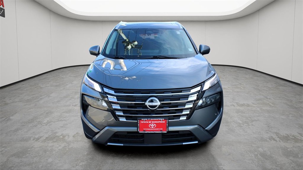 Used 2024 Nissan Rogue SL w/ SL Premium Package image 7