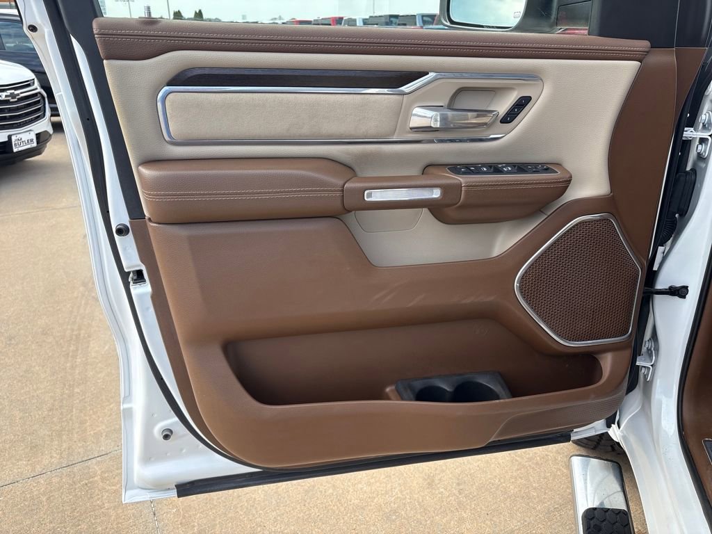 Used 2022 RAM 1500 Laramie image 13