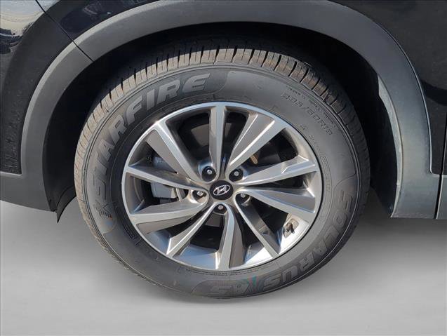 Used 2020 Hyundai Santa Fe SEL w/ Convenience Package image 25