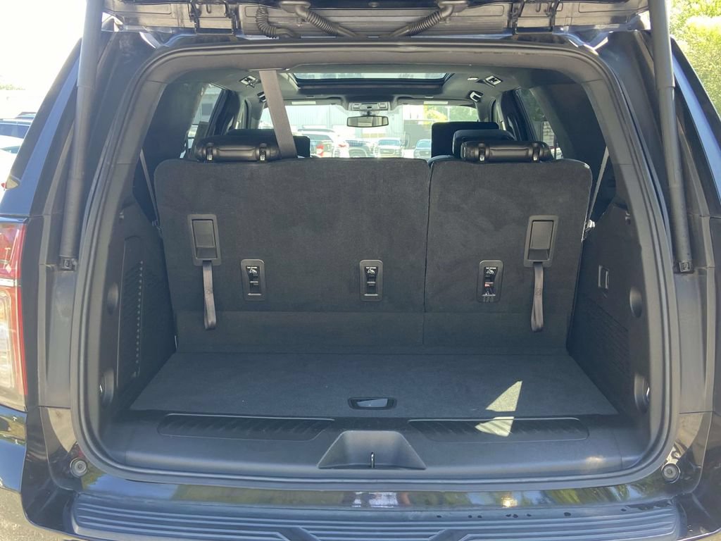 Used 2021 Chevrolet Tahoe LT w/ Rear Media and Nav Package RWD image 11
