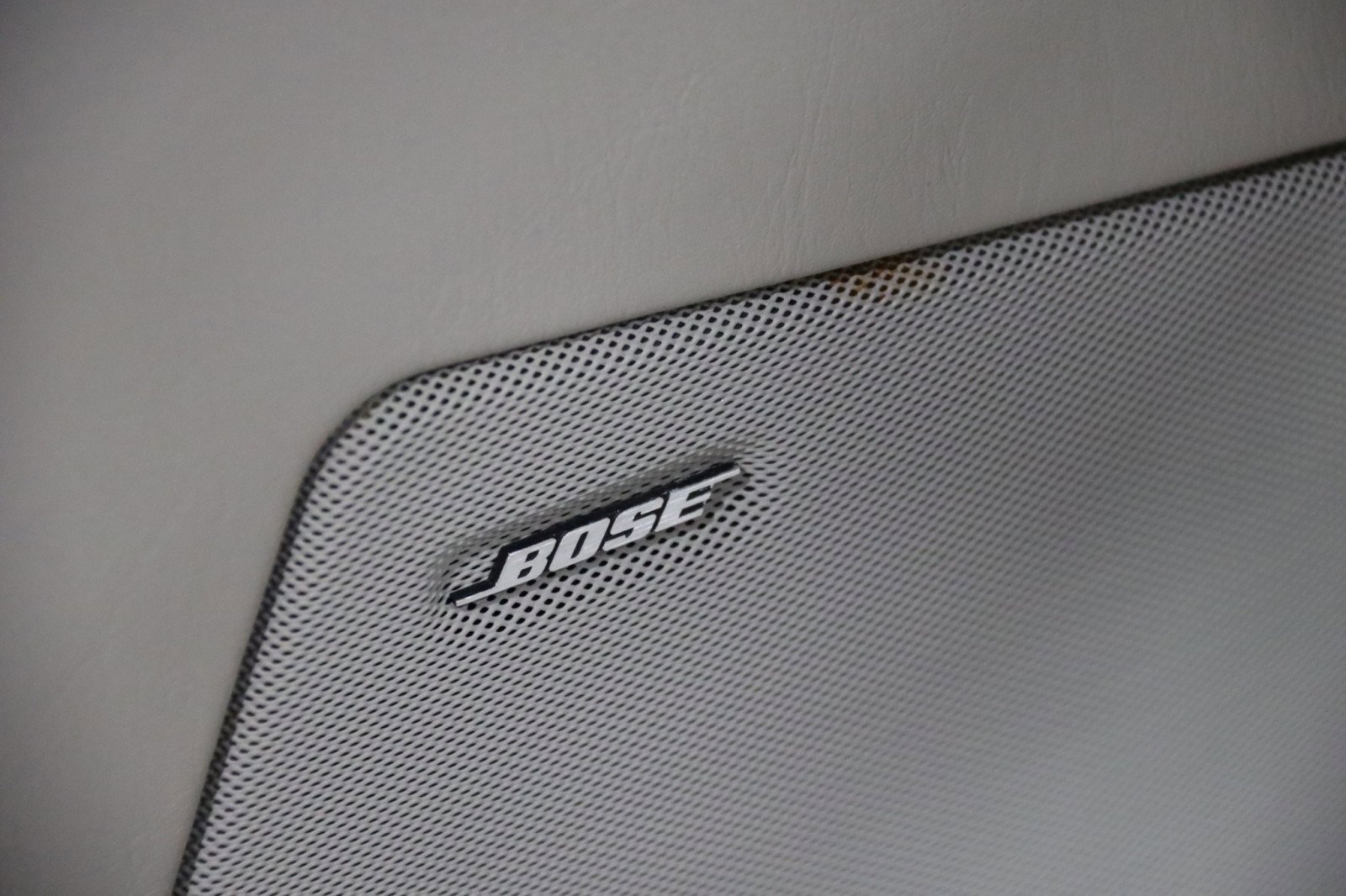 Used 2006 Cadillac XLR 2dr Convertible image 58