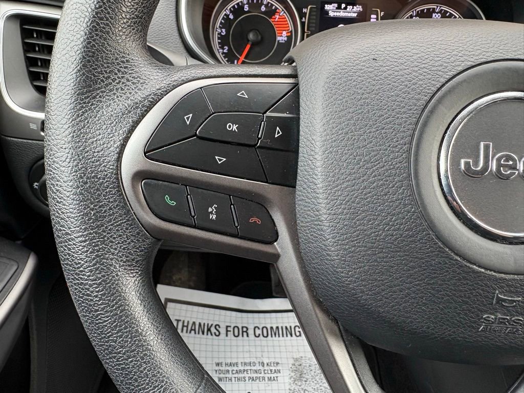 Used 2019 Jeep Cherokee Latitude w/ Popular Appearance Group image 26