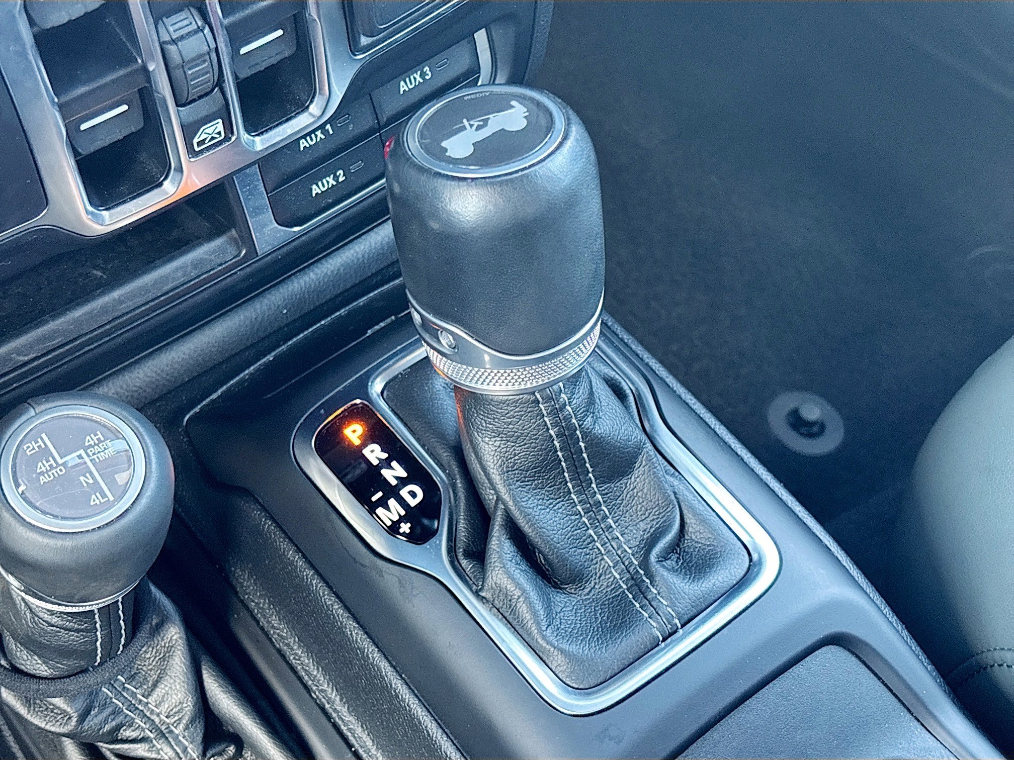Used 2024 Jeep Wrangler High Altitude AWD/4WD image 28