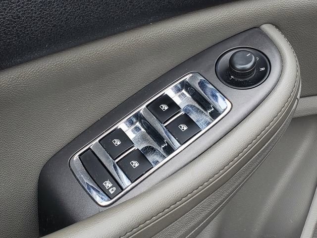 Used 2013 Chevrolet Malibu LS w/ Protection Package FWD image 7