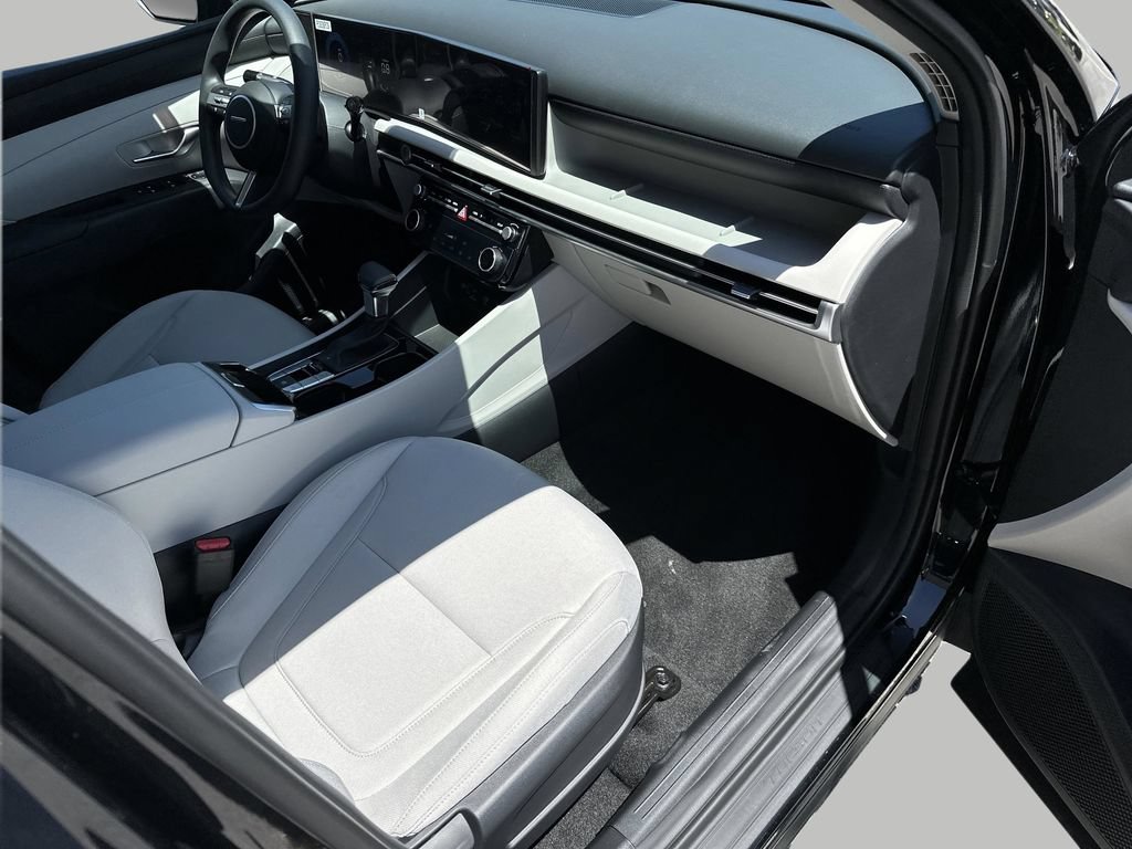 New 2026 Hyundai Tucson SEL FWD image 24
