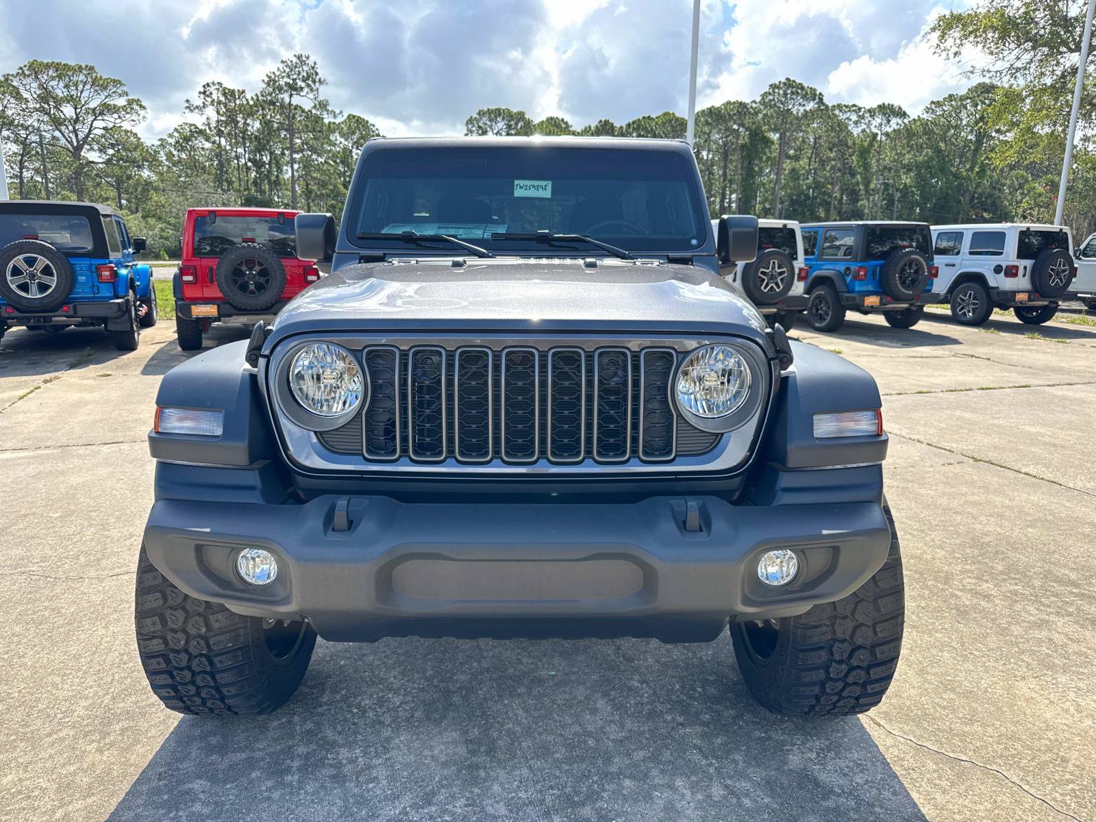 New 2026 Jeep Wrangler Unlimited Sport AWD/4WD image 16