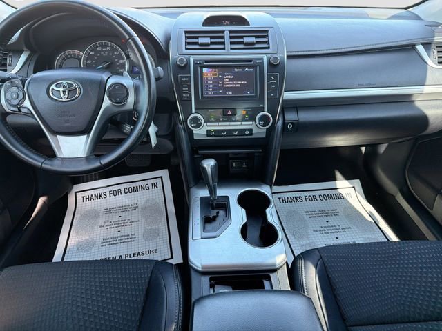 Used 2013 Toyota Camry SE image 16