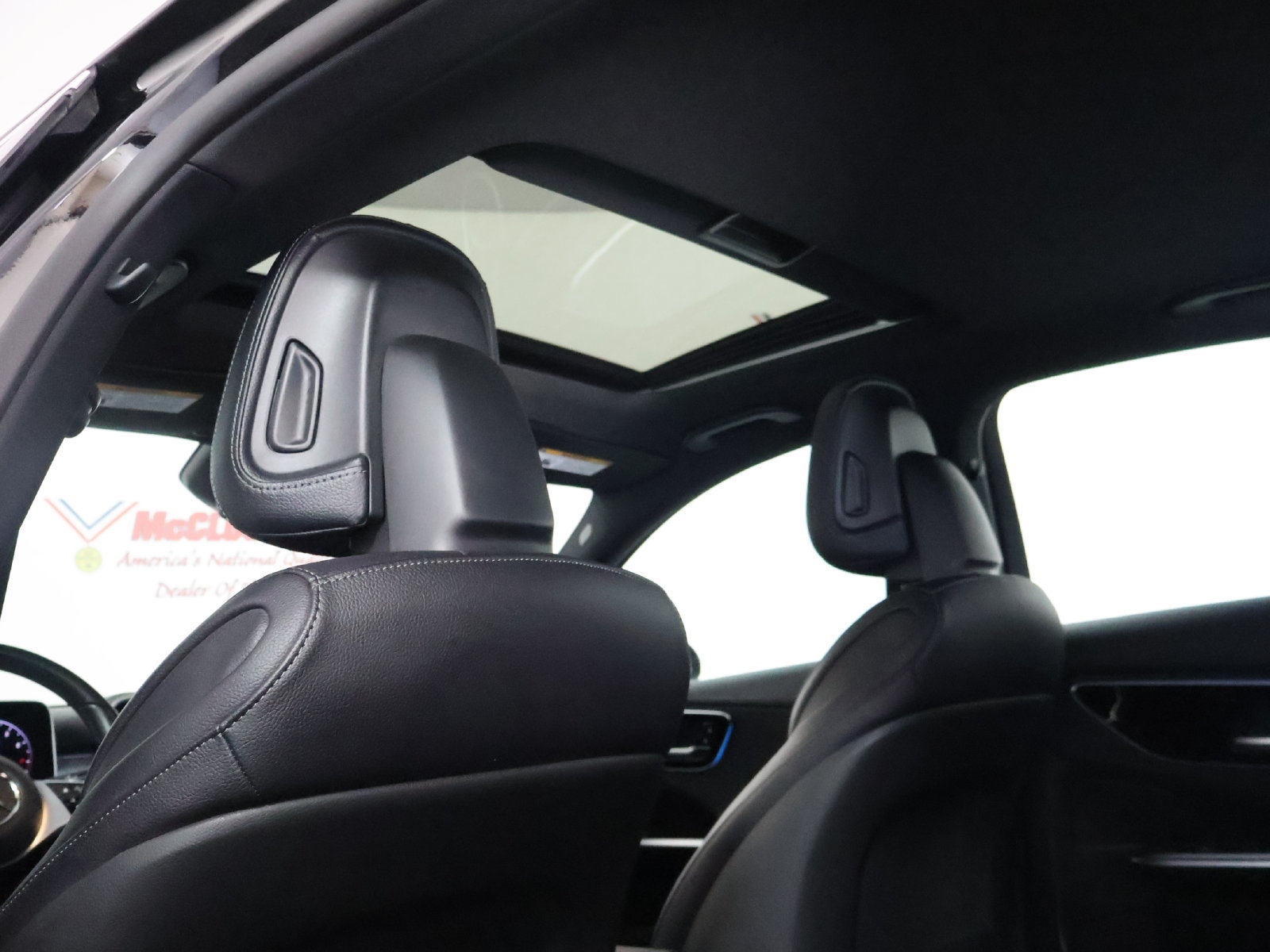 Used 2025 Mercedes-Benz C 300 4MATIC Sedan image 49