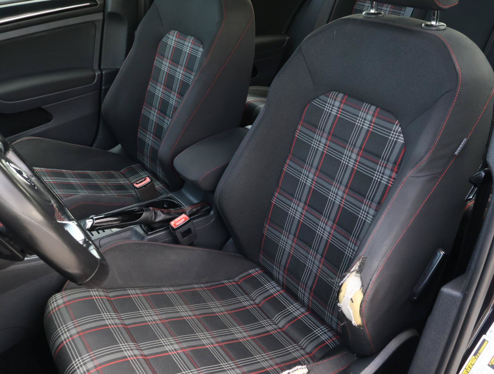 Used 2016 Volkswagen GTI S FWD image 11