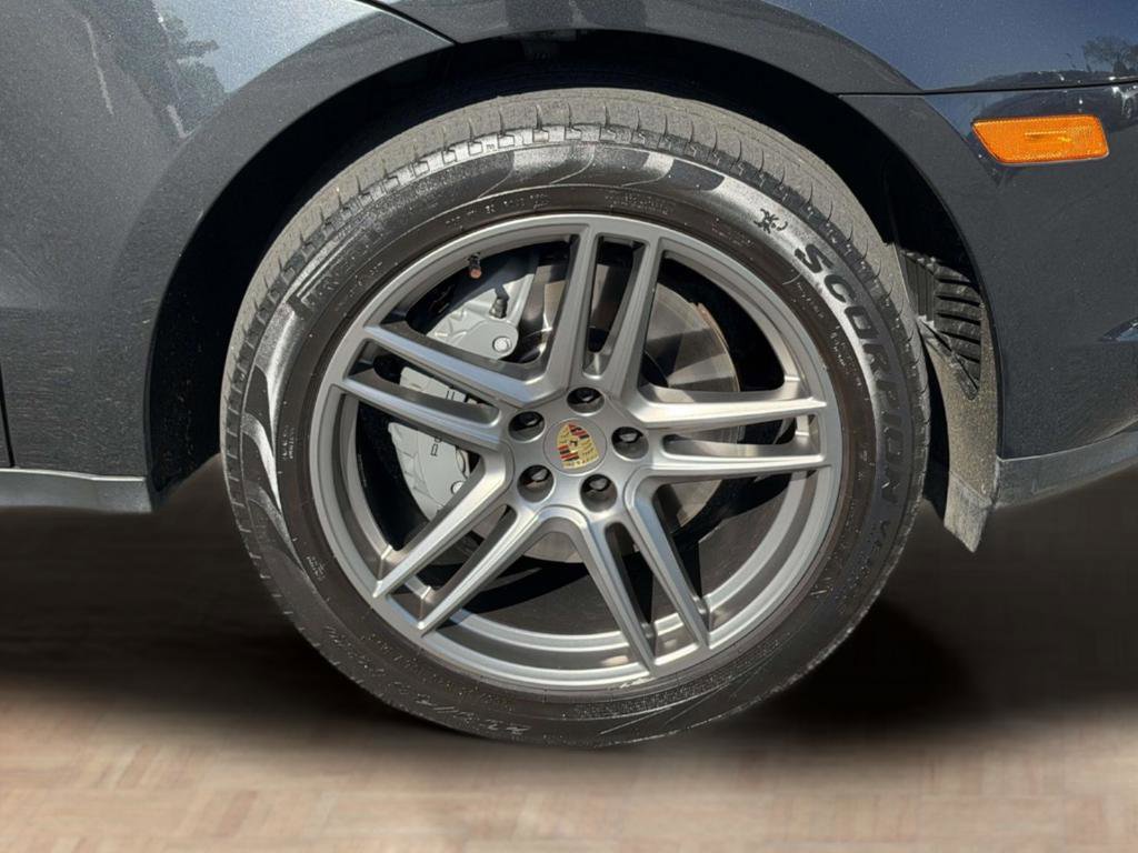 Used 2019 Porsche Macan S image 25