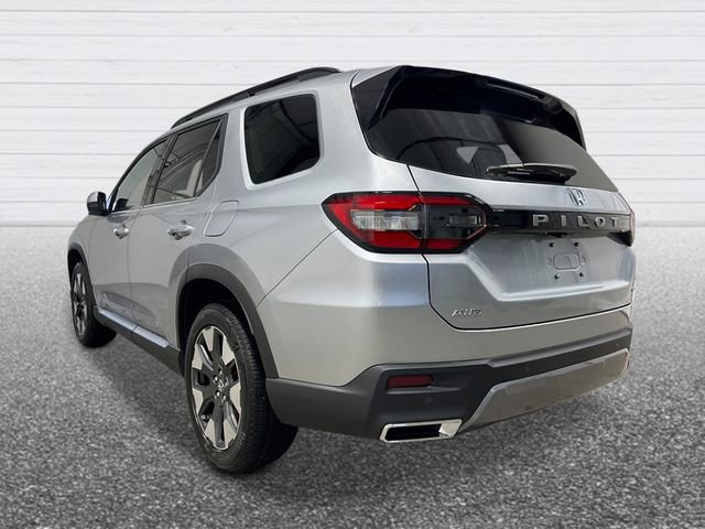 New 2026 Honda Pilot Elite image 3