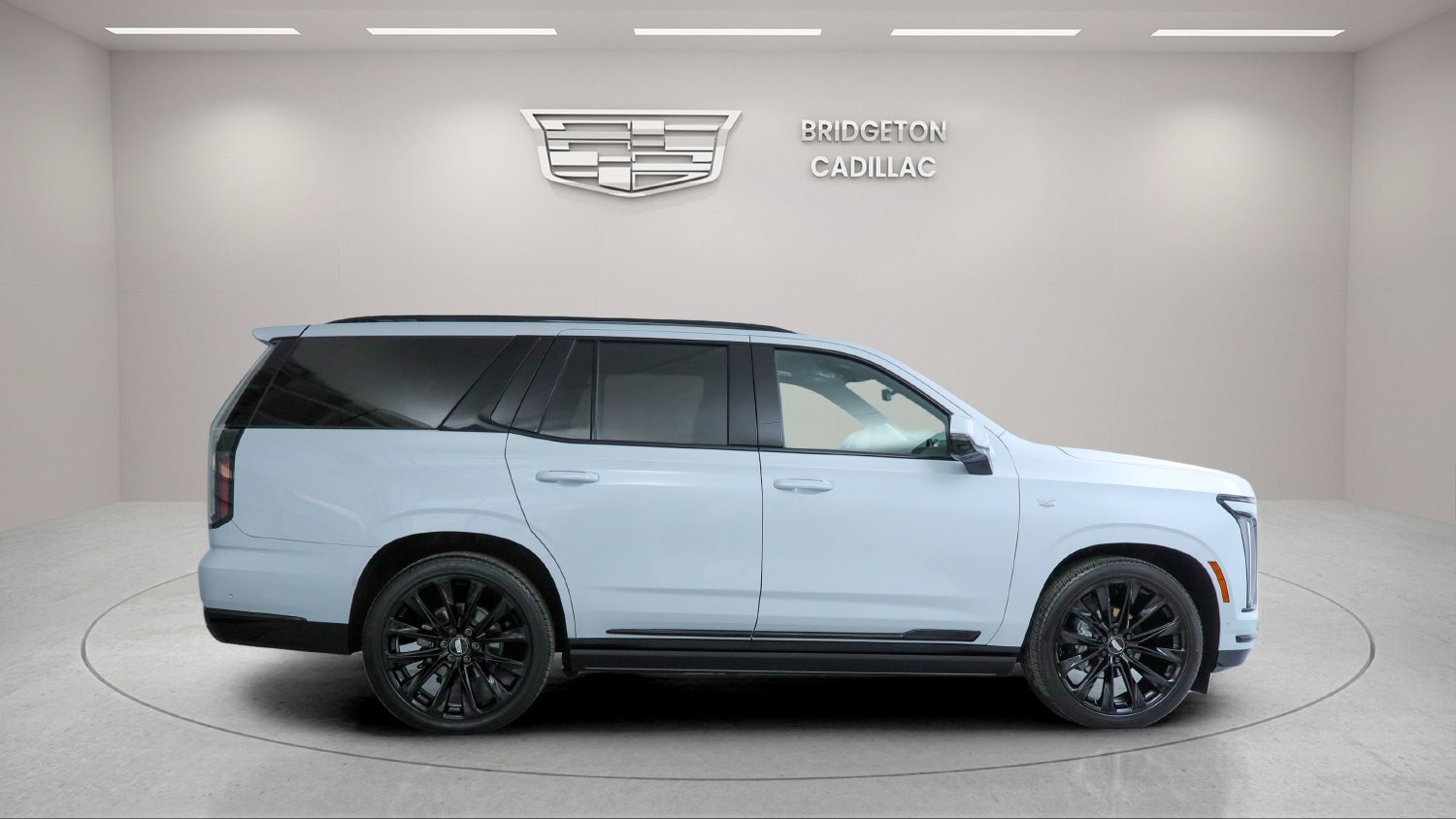 Used 2026 Cadillac Escalade Platinum Sport w/ LPO, ONYX Package AWD/4WD image 8