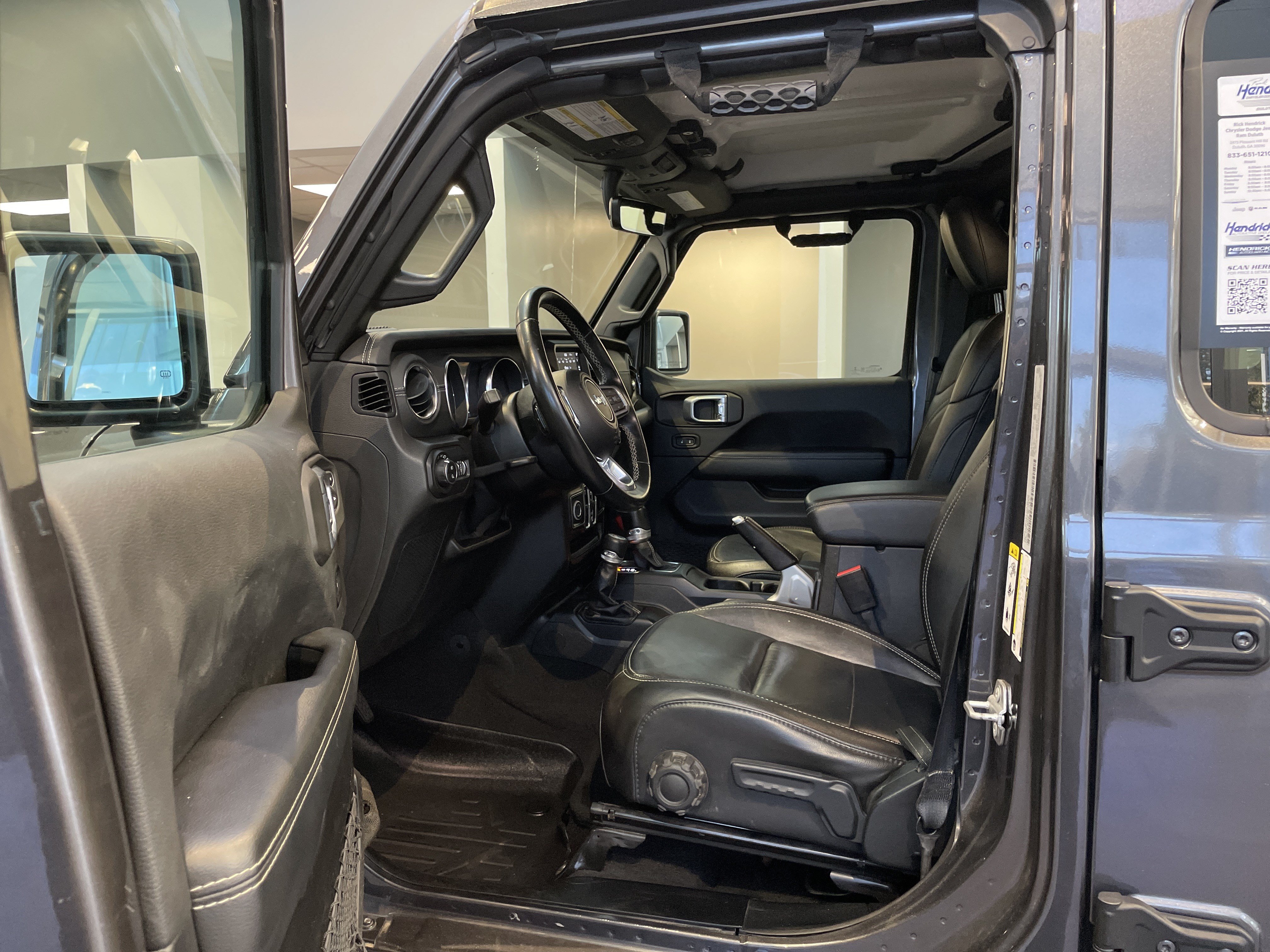 Used 2021 Jeep Gladiator Overland w/ Popular Equipment Package AWD/4WD image 16