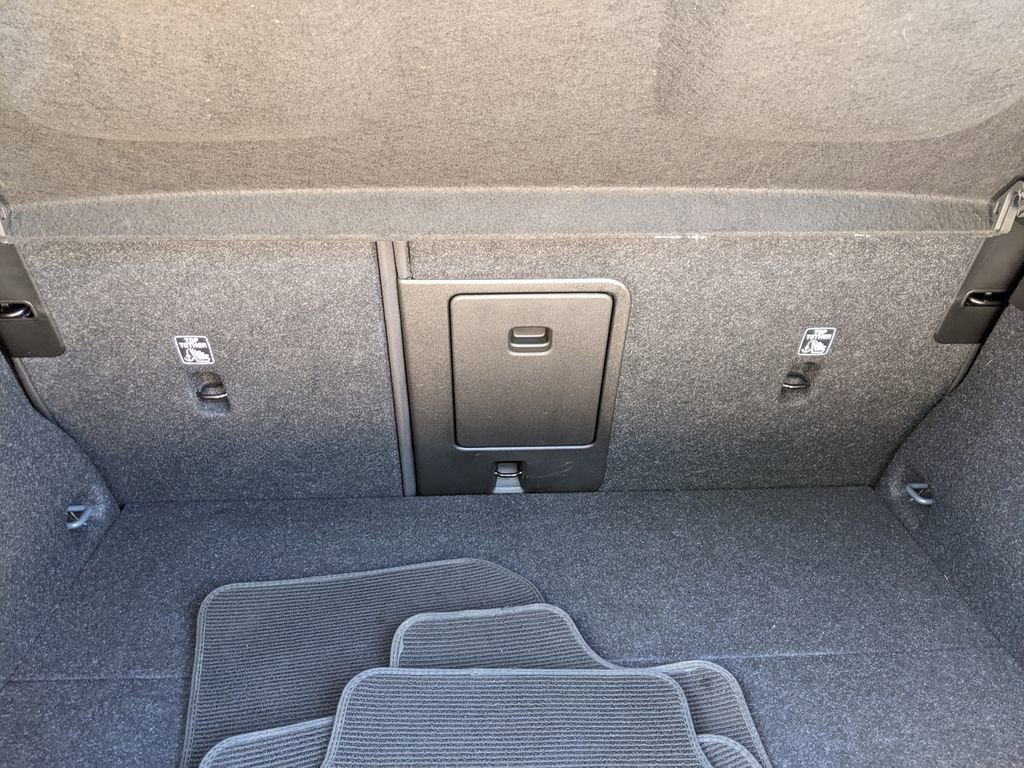 Certified 2023 Volvo XC40 Recharge Ultimate AWD/4WD image 27