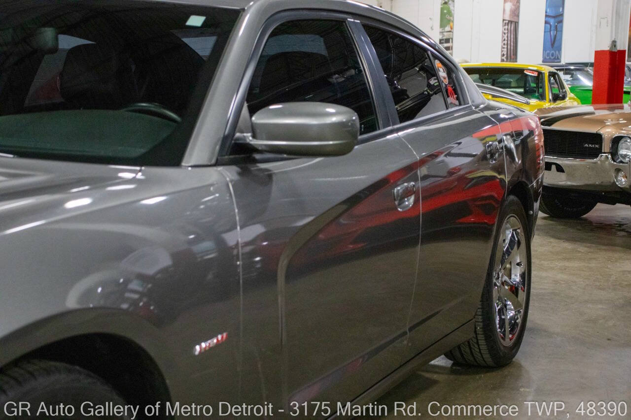 Used 2011 Dodge Charger R/T RWD image 21