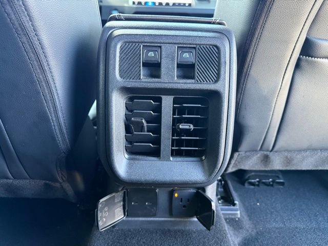 Used 2025 Ford Bronco Outer Banks image 22