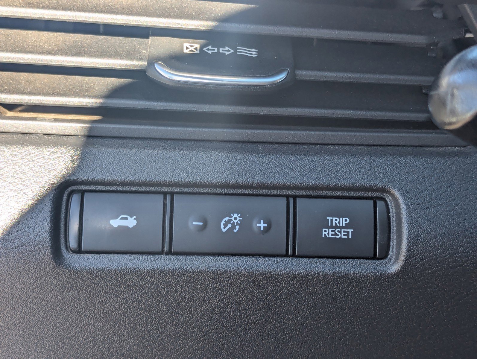 Used 2022 Nissan Altima 2.5 SV image 31