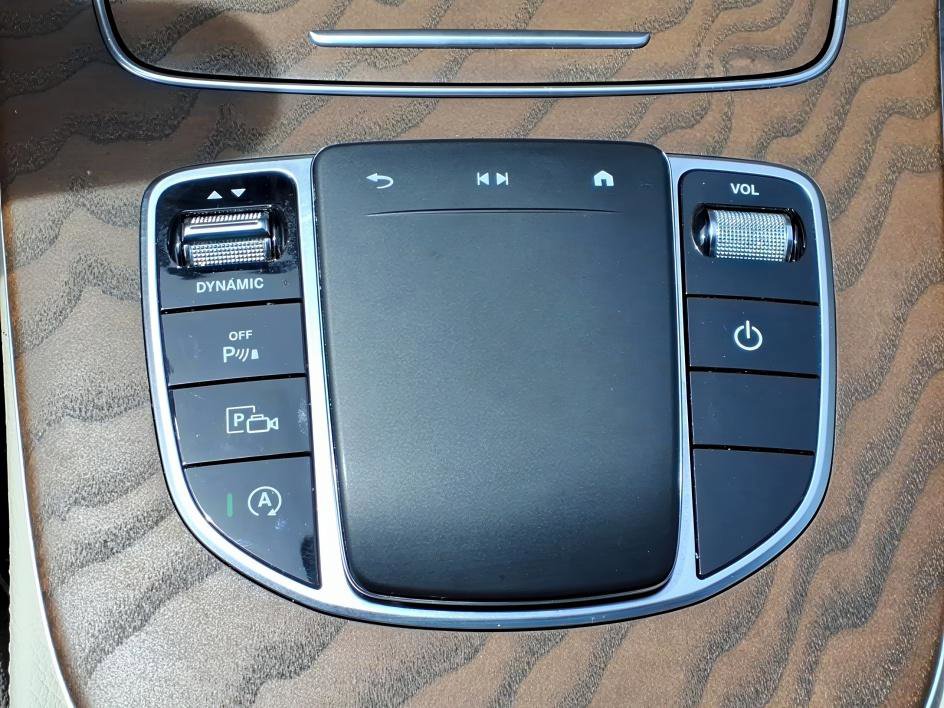 Used 2022 Mercedes-Benz E 350 Sedan image 22