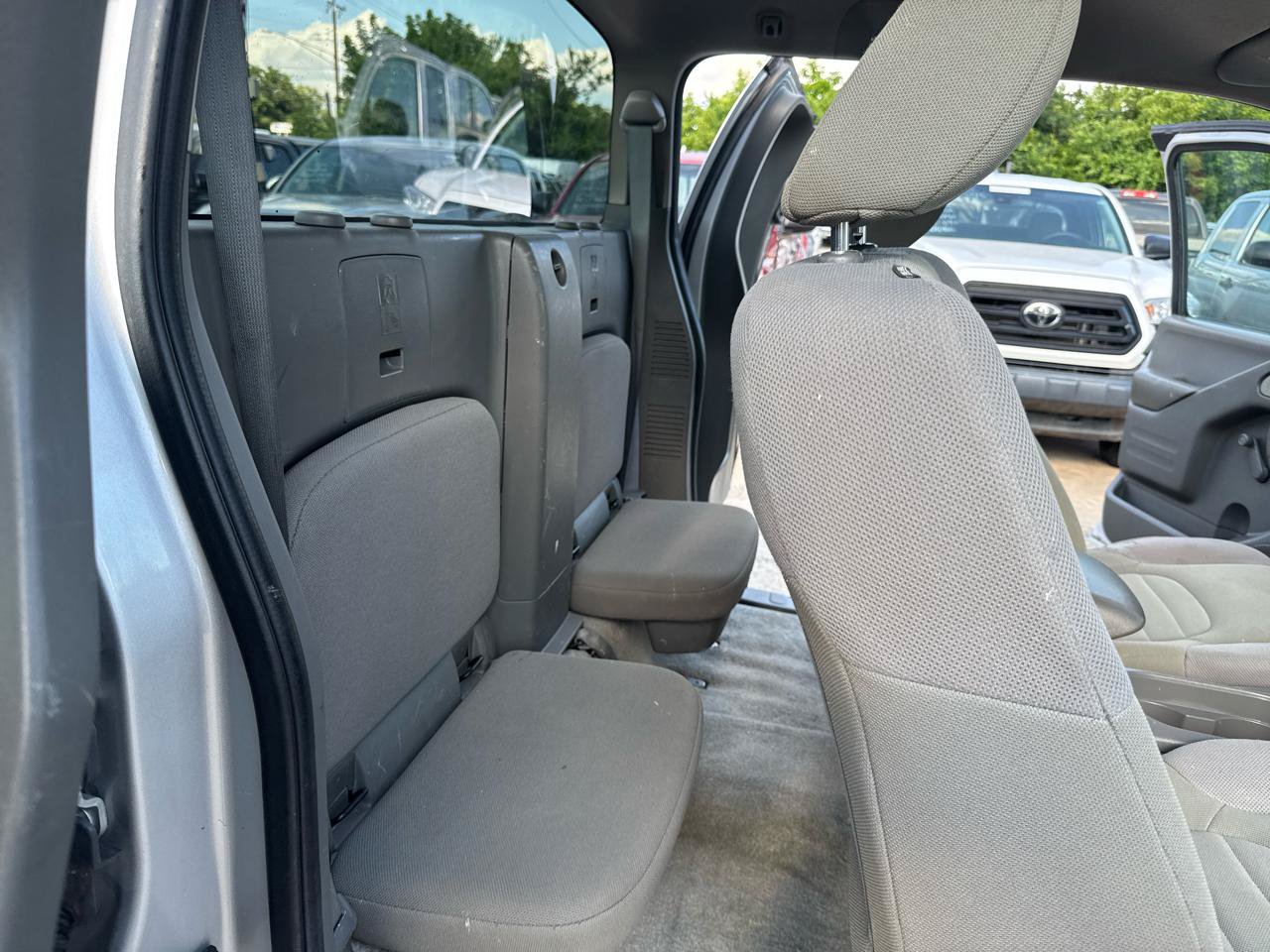 Used 2015 Nissan Frontier S RWD image 19