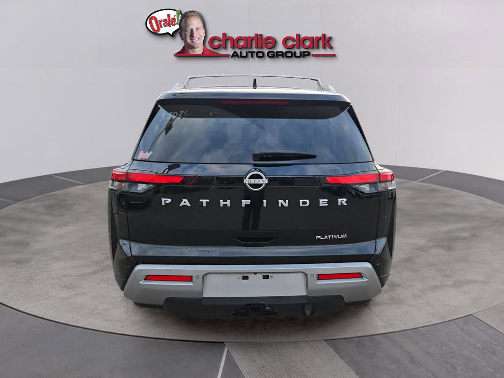 Used 2024 Nissan Pathfinder Platinum image 5