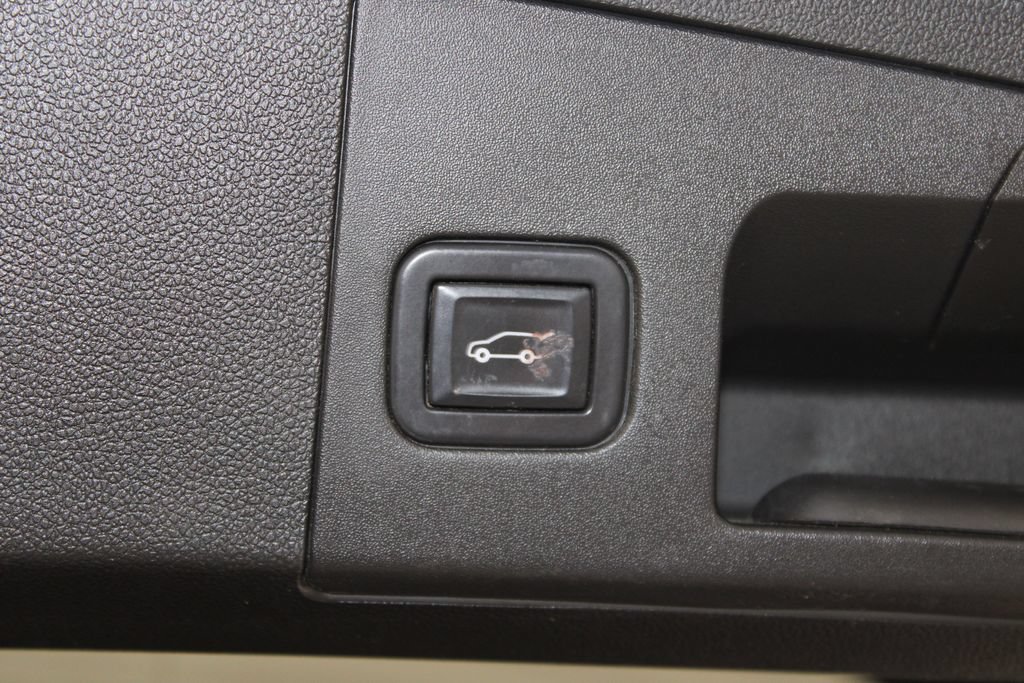 Used 2021 Cadillac XT4 Sport FWD image 14
