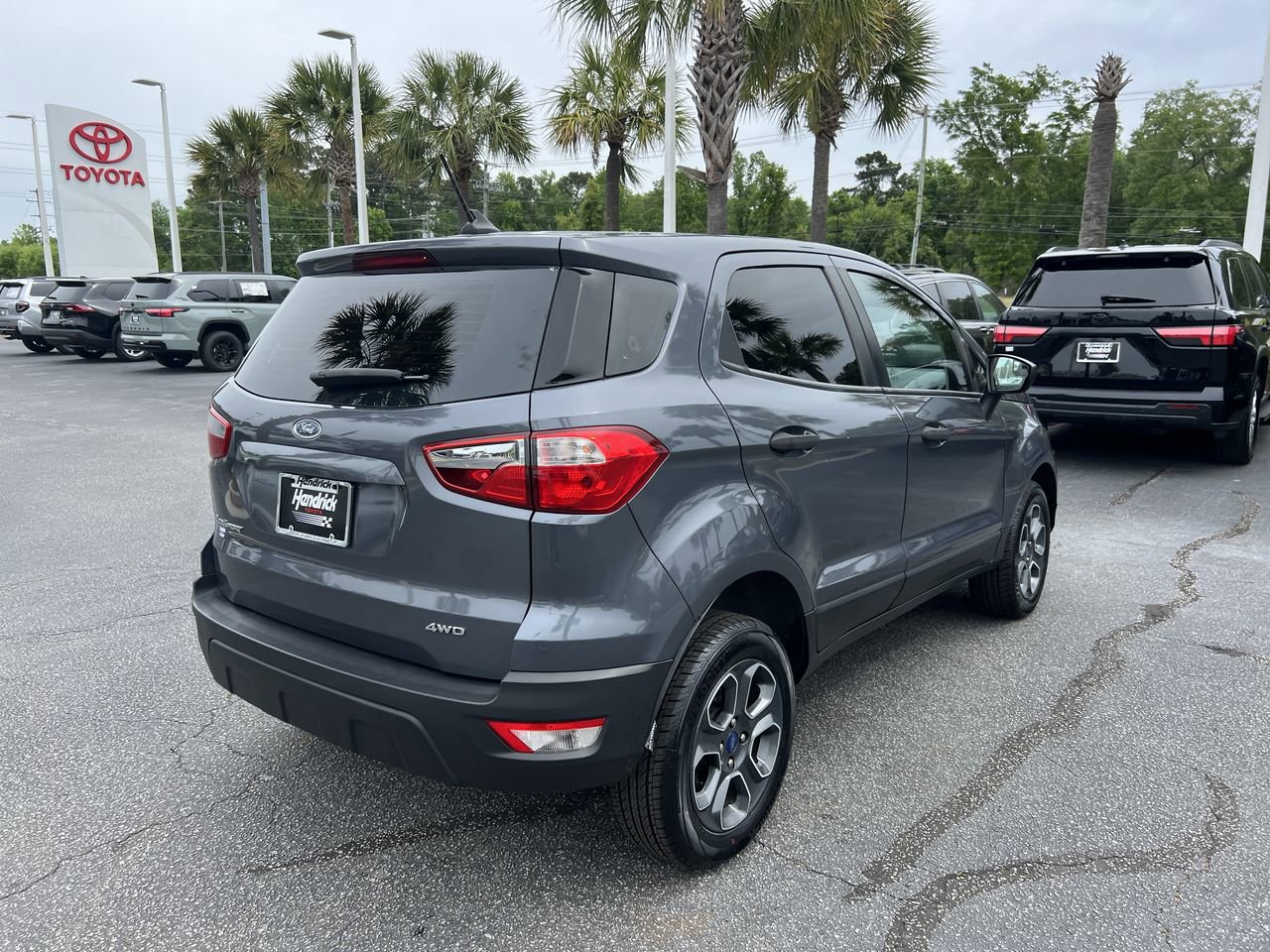 Used 2021 Ford EcoSport S image 10