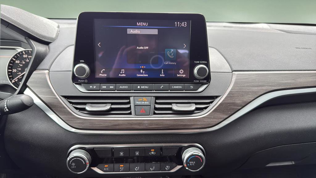 Certified 2024 Nissan Altima 2.5 SV image 8