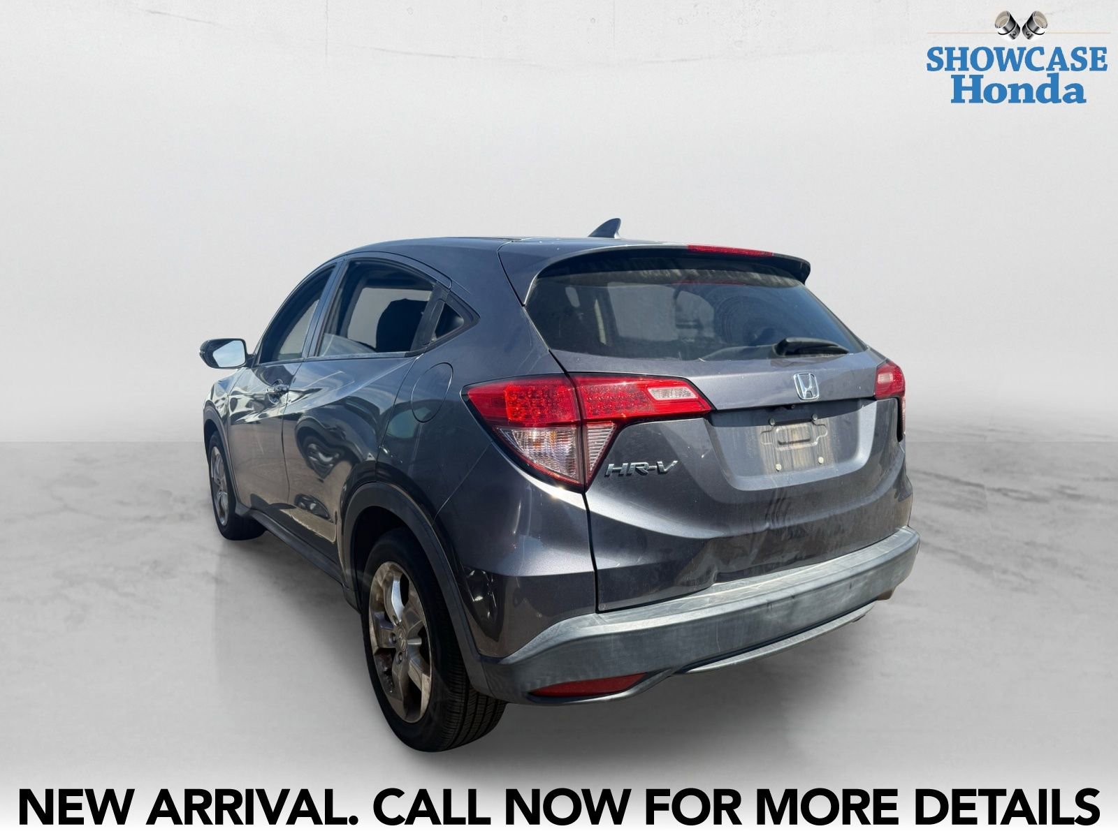 Used 2017 Honda HR-V EX image 4